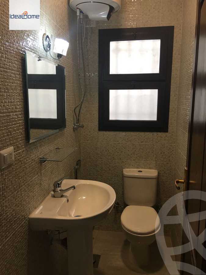 https://aqarmap.com.eg/ar/listing/3729335-for-rent-cairo-el-sheikh-zayed-city-compounds-kmbwnd-wyst-twn-swdyk