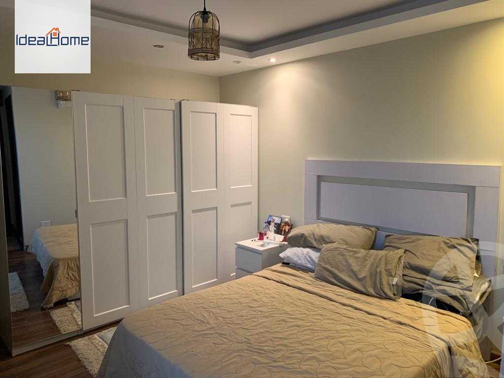 https://aqarmap.com.eg/ar/listing/3777390-for-rent-cairo-el-sheikh-zayed-city-compounds-kmbwnd-wyst-twn-swdyk