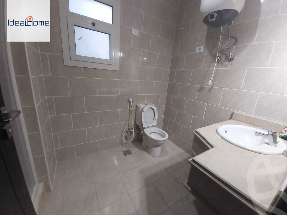 https://aqarmap.com.eg/ar/listing/3874210-for-rent-cairo-el-sheikh-zayed-city-compounds-dh-drys