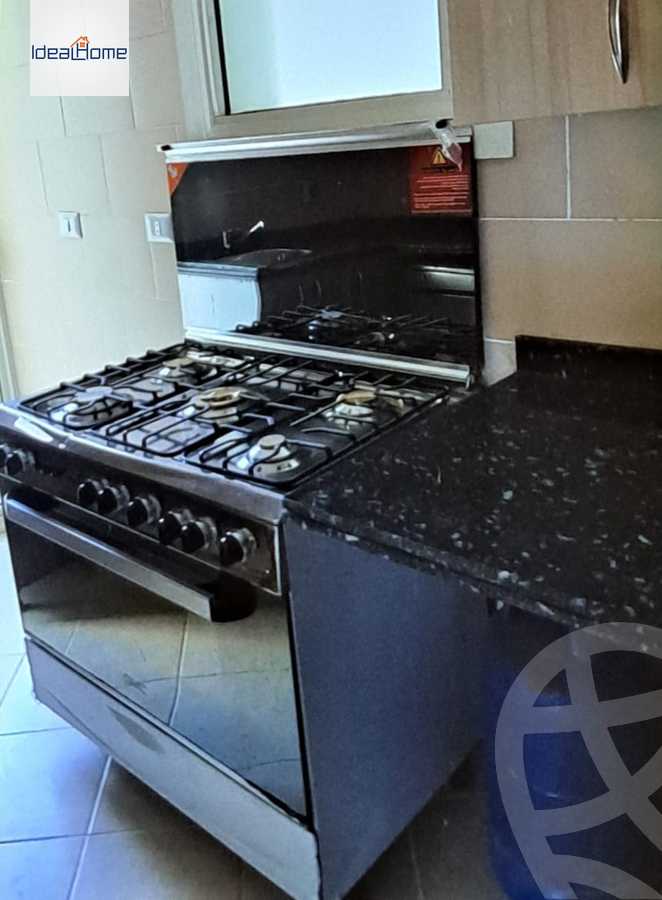 https://aqarmap.com.eg/ar/listing/3975768-for-rent-cairo-el-sheikh-zayed-city-compounds-dh-drys