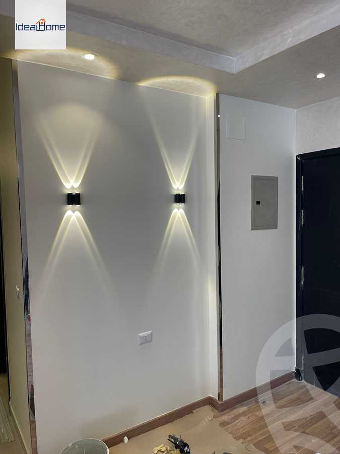 https://aqarmap.com.eg/ar/listing/3975768-for-rent-cairo-el-sheikh-zayed-city-compounds-dh-drys
