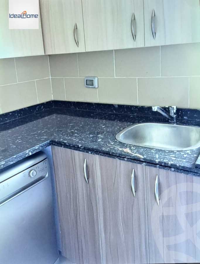 https://aqarmap.com.eg/ar/listing/3984374-for-rent-cairo-el-sheikh-zayed-city-compounds-dh-drys
