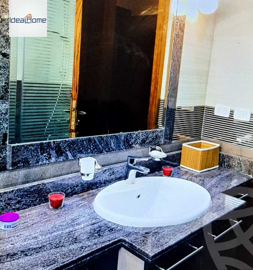 https://aqarmap.com.eg/ar/listing/3999131-for-rent-cairo-6th-of-october-compound-palm-hills-october