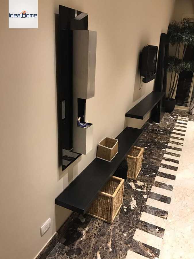 https://aqarmap.com.eg/ar/listing/3999131-for-rent-cairo-6th-of-october-compound-palm-hills-october
