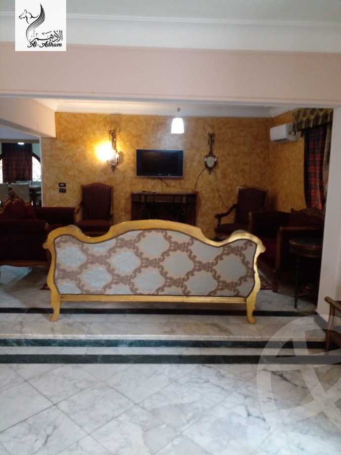 https://aqarmap.com.eg/ar/listing/3691639-for-sale-cairo-6th-of-october-featured-neighborhood-el-motamayez-neighborhood-hafez-ibrahim-st