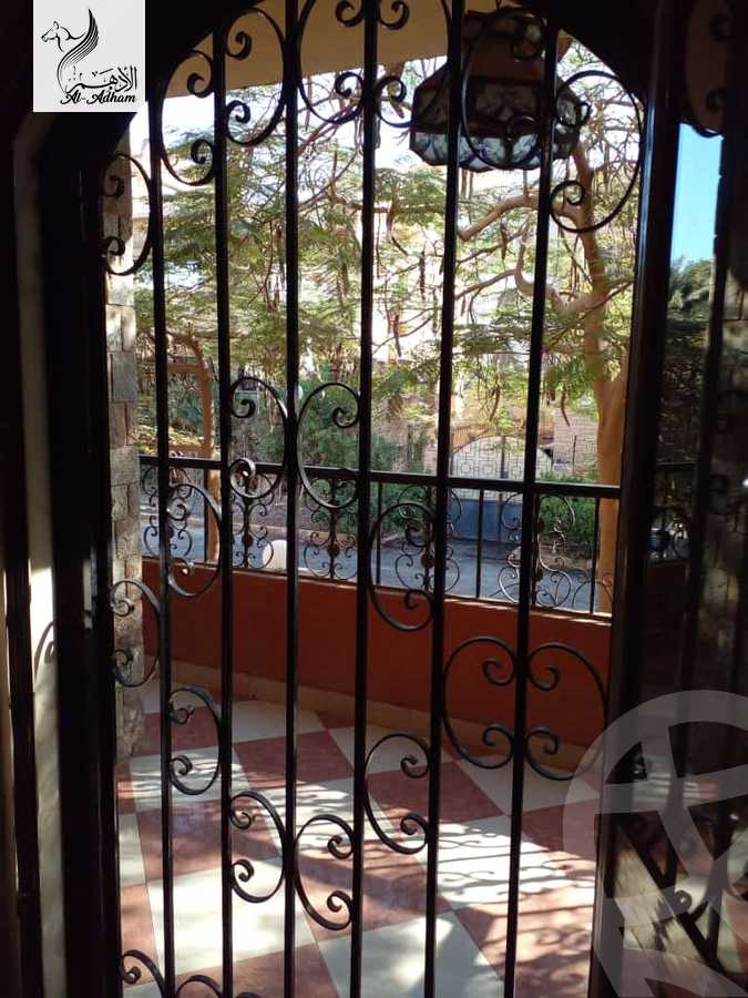 https://aqarmap.com.eg/ar/listing/3691639-for-sale-cairo-6th-of-october-featured-neighborhood-el-motamayez-neighborhood-hafez-ibrahim-st