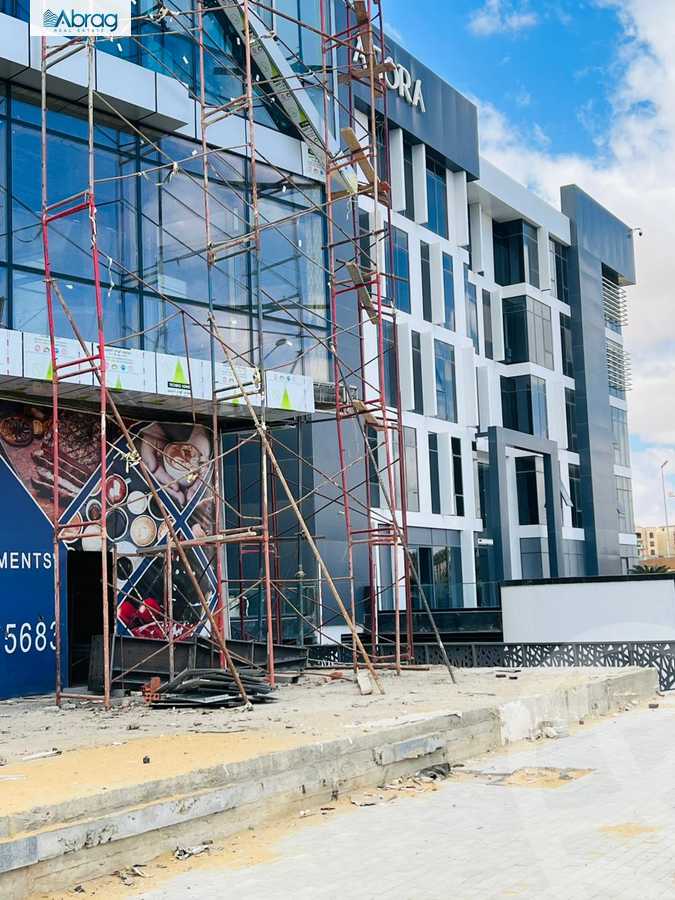 https://aqarmap.com.eg/ar/listing/3894067-for-rent-cairo-el-sheikh-zayed-city-compounds-rytzy-blz-mwl-tybh-llstthmr-l-qry