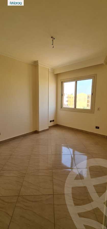 https://aqarmap.com.eg/ar/listing/3899555-for-rent-cairo-el-sheikh-zayed-city-compounds-in-sheikh-zayed-green-3