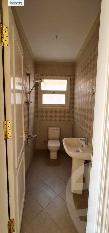 https://aqarmap.com.eg/ar/listing/3899555-for-rent-cairo-el-sheikh-zayed-city-compounds-in-sheikh-zayed-green-3