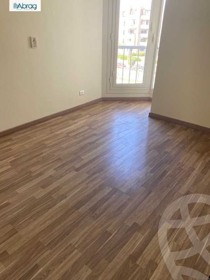 https://aqarmap.com.eg/ar/listing/3906178-for-rent-cairo-el-sheikh-zayed-city-compounds-dh-drys