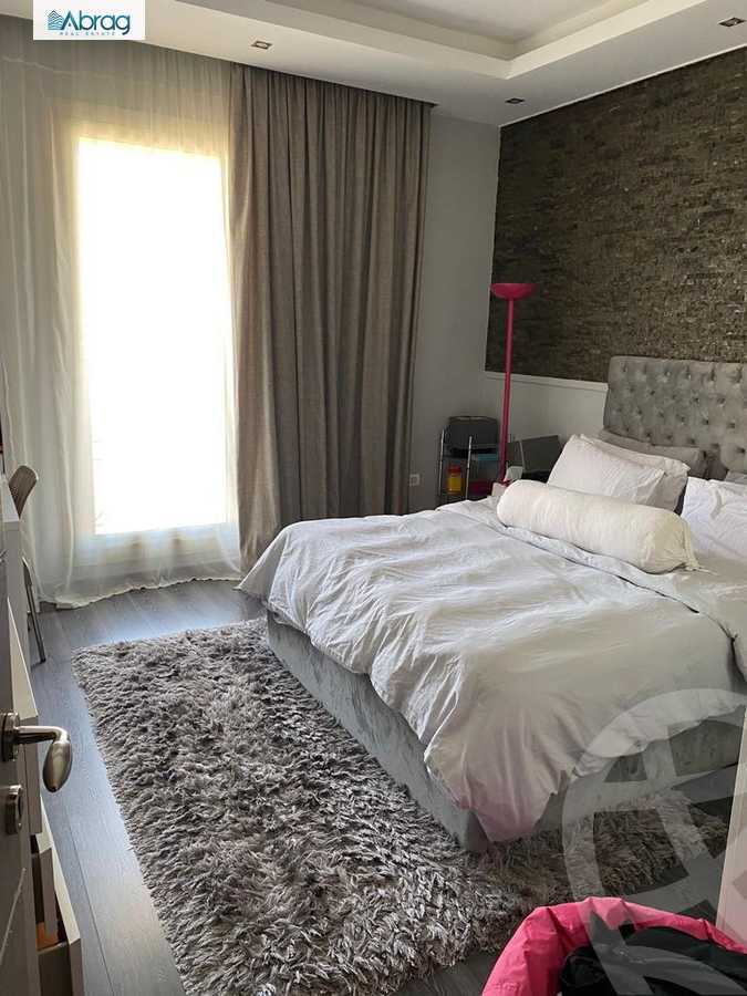https://aqarmap.com.eg/ar/listing/3952908-for-rent-cairo-el-sheikh-zayed-city-compounds-in-sheikh-zayed-royal-meadows