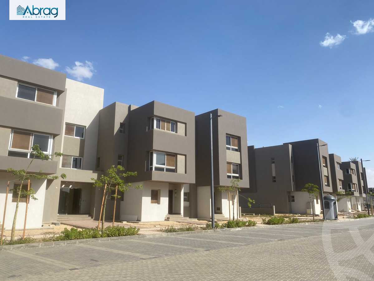 https://aqarmap.com.eg/ar/listing/3983211-for-sale-cairo-el-sheikh-zayed-city-compounds-in-sheikh-zayed-etapa