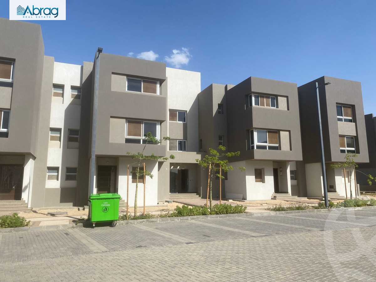 https://aqarmap.com.eg/ar/listing/3983211-for-sale-cairo-el-sheikh-zayed-city-compounds-in-sheikh-zayed-etapa