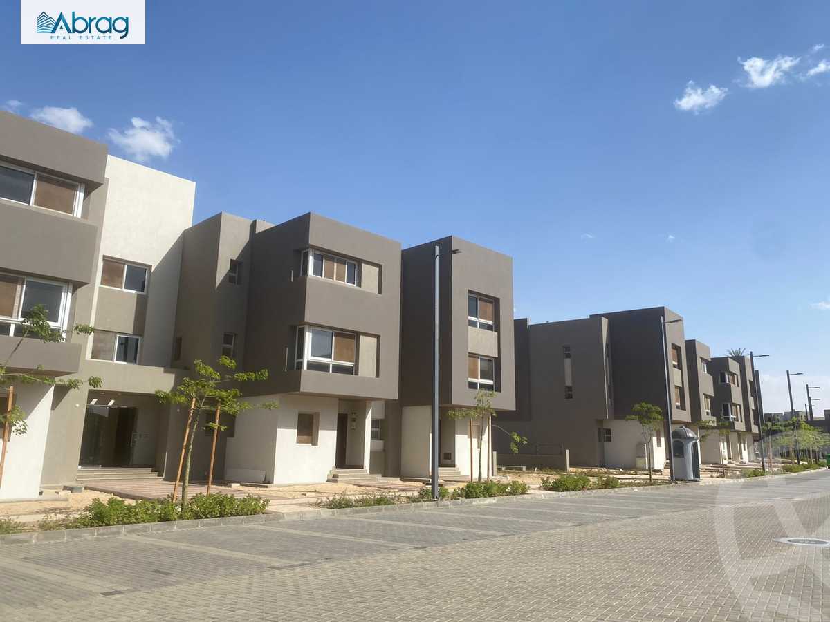 https://aqarmap.com.eg/en/listing/4031414-for-sale-cairo-el-sheikh-zayed-city-compounds-in-sheikh-zayed-etapa