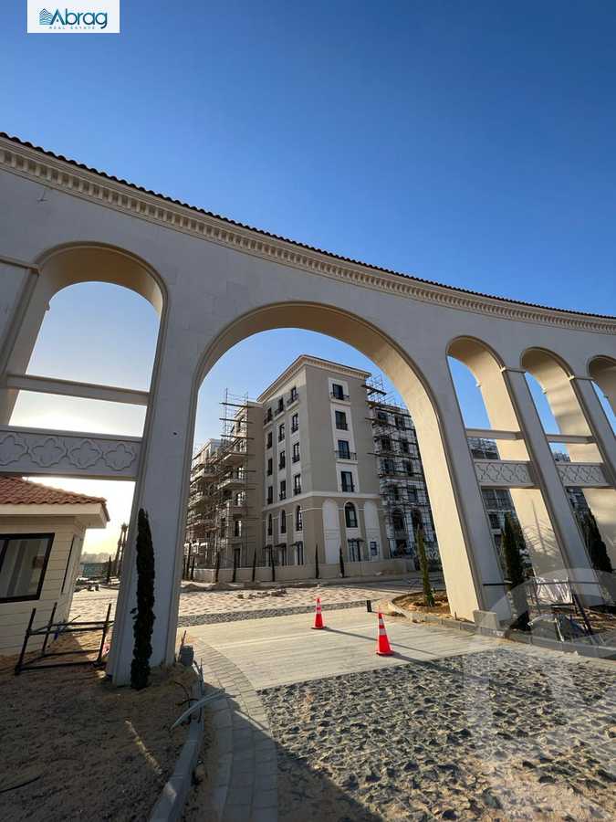 https://aqarmap.com.eg/en/listing/4053867-for-sale-cairo-el-sheikh-zayed-city-compounds-kmbwnd-fyldj-wyst-dr-llttwyr