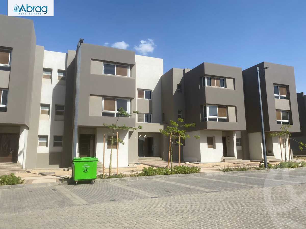 https://aqarmap.com.eg/en/listing/4151797-for-sale-cairo-el-sheikh-zayed-city-compounds-in-sheikh-zayed-etapa