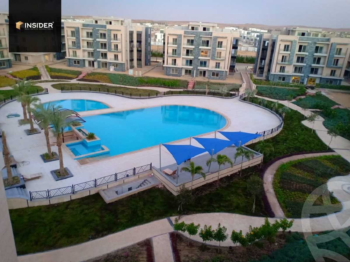 https://aqarmap.com.eg/en/listing/5250970-for-sale-cairo-new-cairo-compounds-galleria-moon-valley