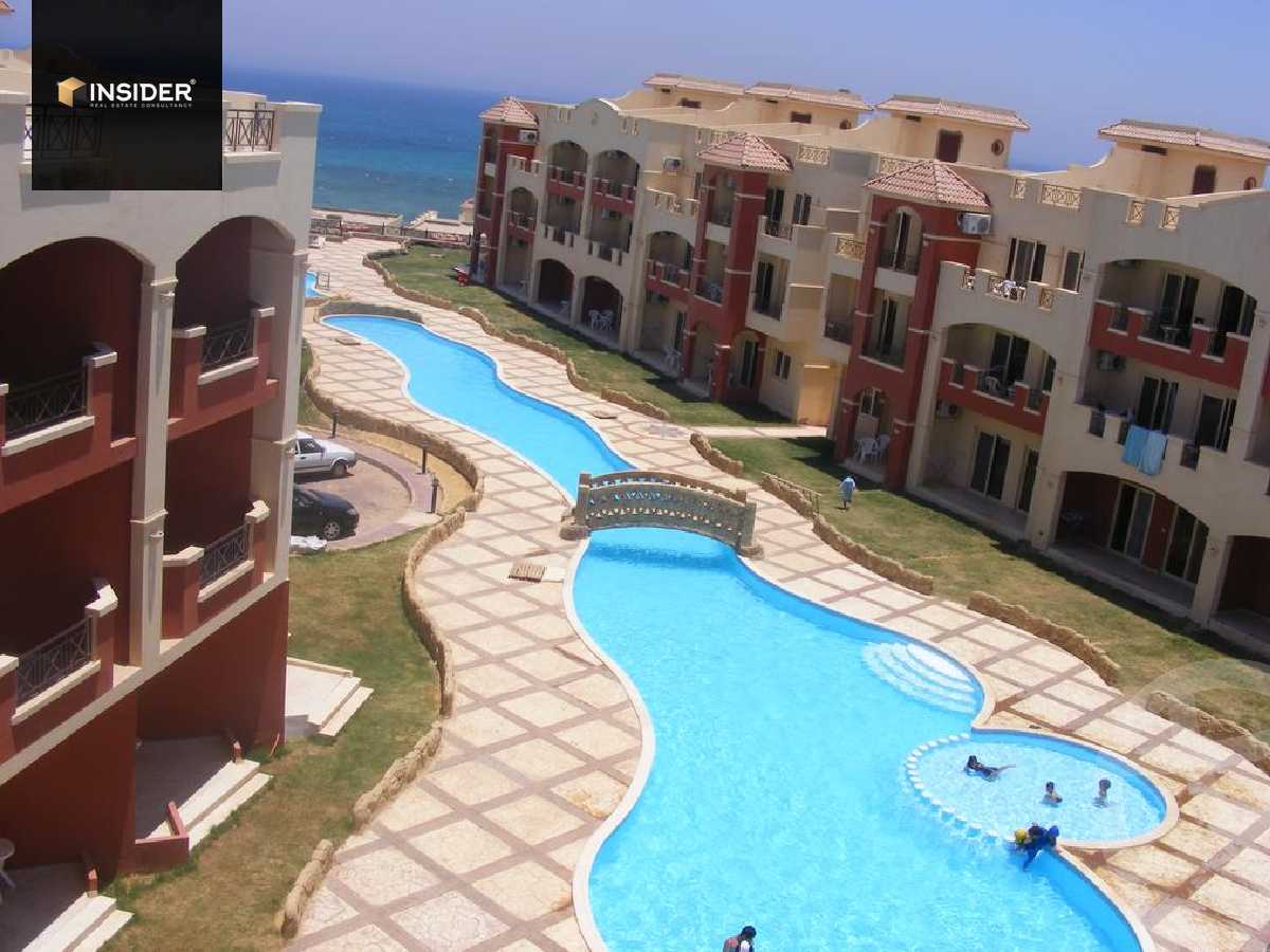 https://aqarmap.com.eg/ar/listing/4897980-for-sale-ain-elsokhna-resorts-lsyryn-blm-bytsh