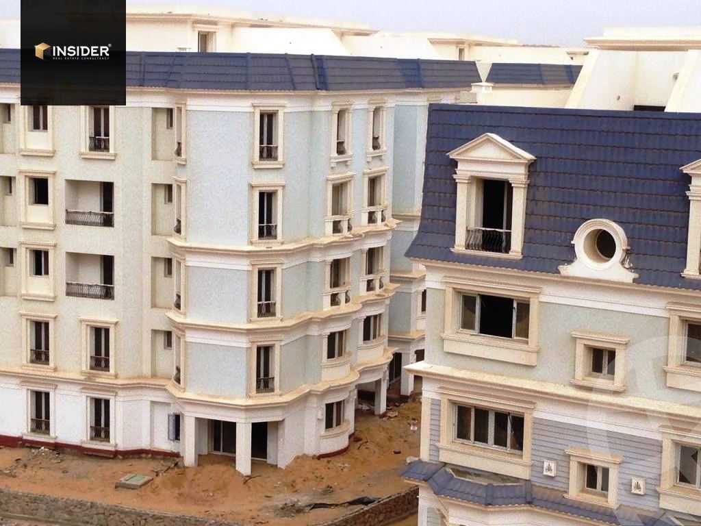 https://aqarmap.com.eg/en/listing/4154981-for-sale-cairo-new-cairo-compounds-mountain-view-hyde-park