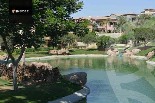 https://aqarmap.com.eg/en/listing/4163671-for-sale-cairo-new-cairo-compounds-lake-view