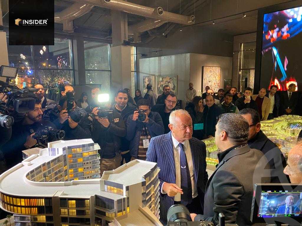https://aqarmap.com.eg/en/listing/4182264-for-sale-cairo-new-cairo-compounds-zyd-yst