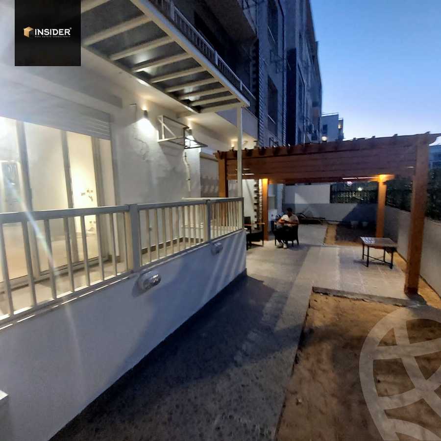 https://aqarmap.com.eg/en/listing/4191483-for-sale-cairo-new-cairo-compounds-jyd