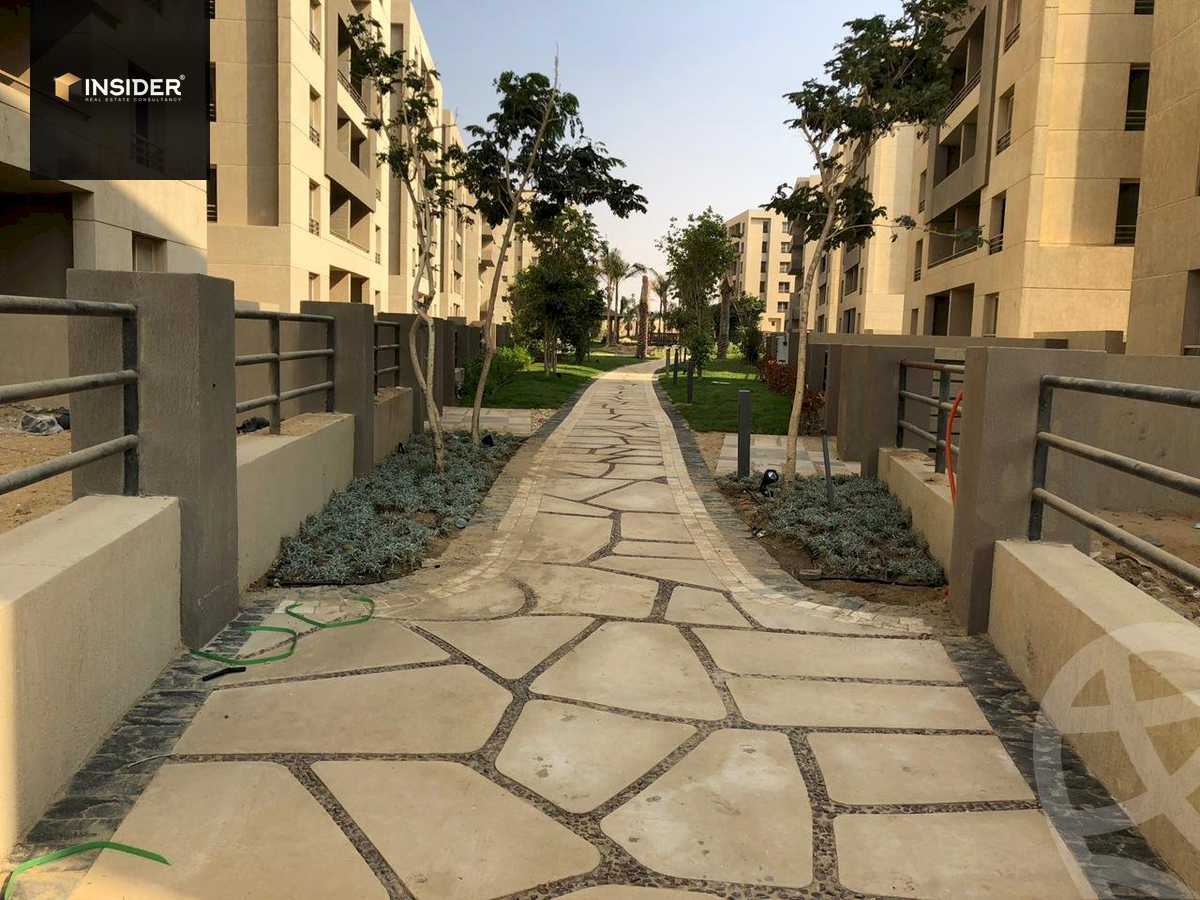 https://aqarmap.com.eg/en/listing/4243116-for-sale-cairo-new-cairo-compounds-the-square