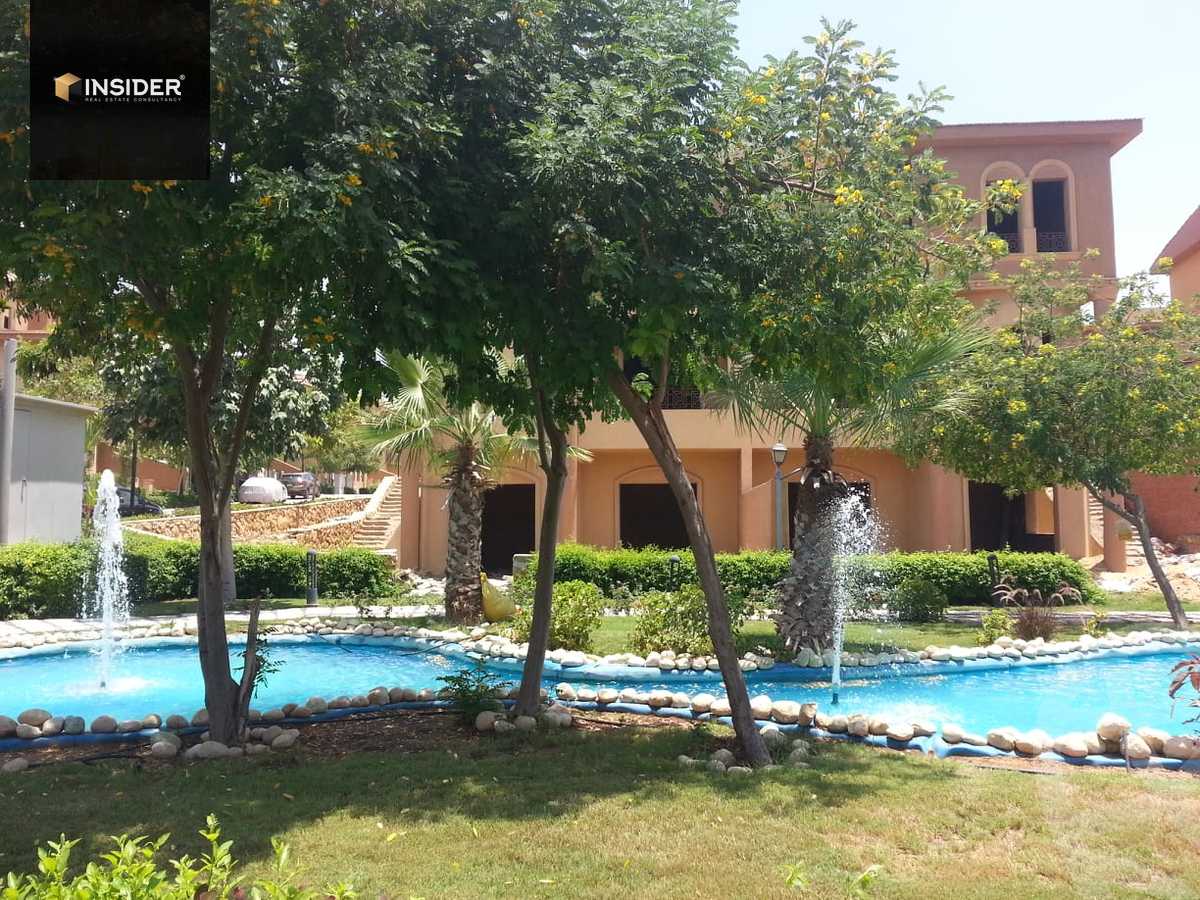 https://aqarmap.com.eg/en/listing/4327902-for-sale-cairo-new-cairo-compounds-moon-valley-2