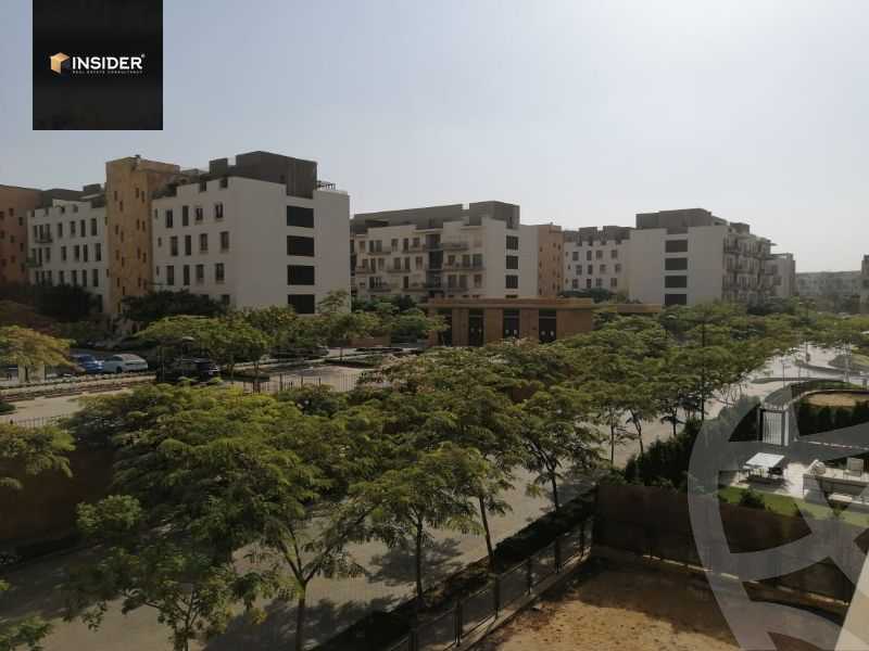 https://aqarmap.com.eg/ar/listing/4880500-for-sale-cairo-new-cairo-compounds-eastown-eastown-parks