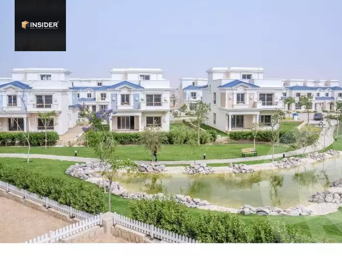 https://aqarmap.com.eg/en/listing/4996293-for-sale-cairo-new-cairo-compounds-mountain-view-hyde-park