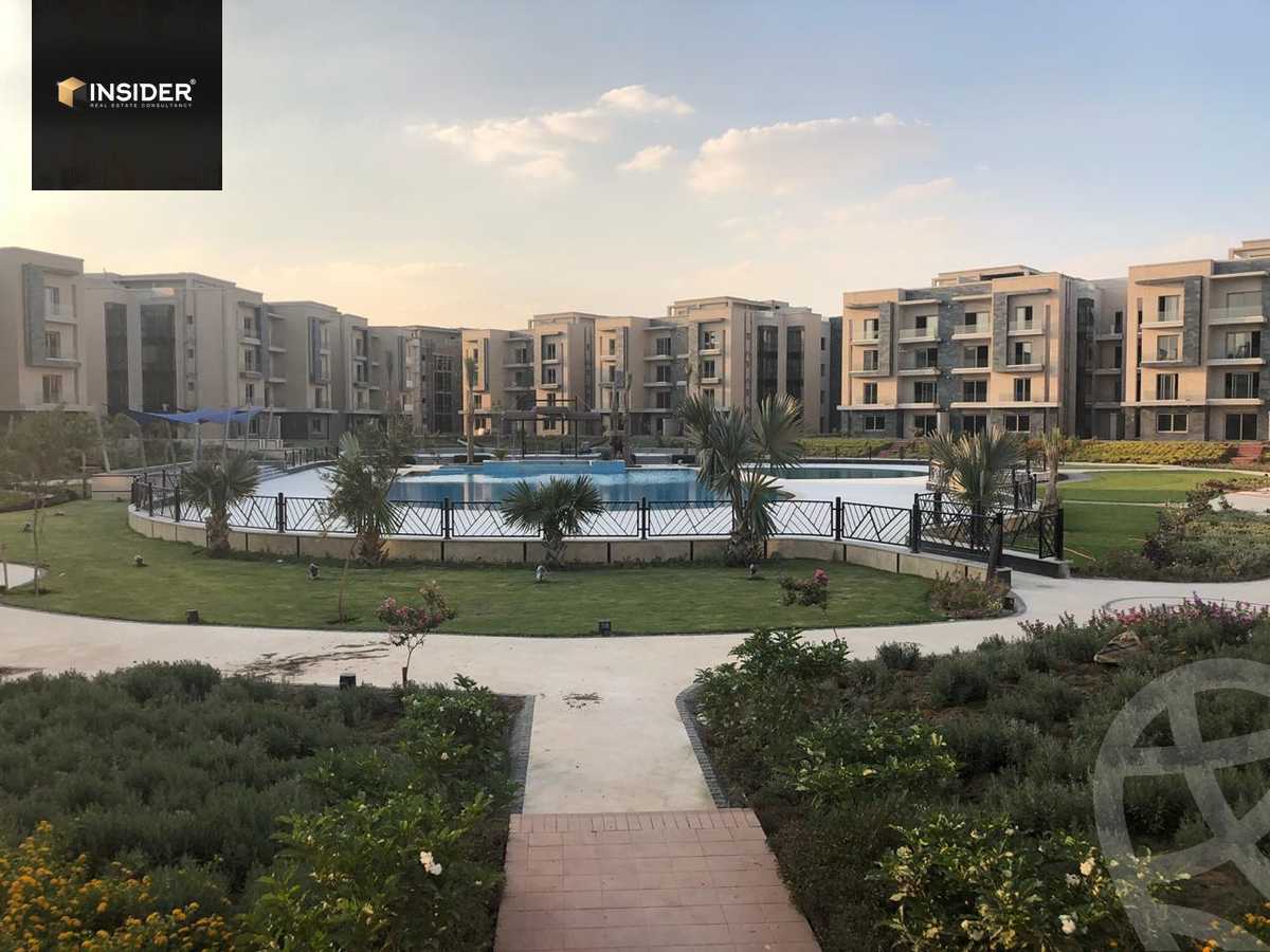 https://aqarmap.com.eg/en/listing/5019990-for-sale-cairo-new-cairo-compounds-galleria-moon-valley