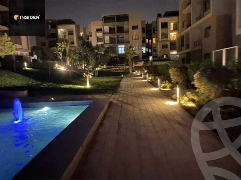 https://aqarmap.com.eg/en/listing/5087365-for-sale-cairo-new-cairo-compounds-fifth-square