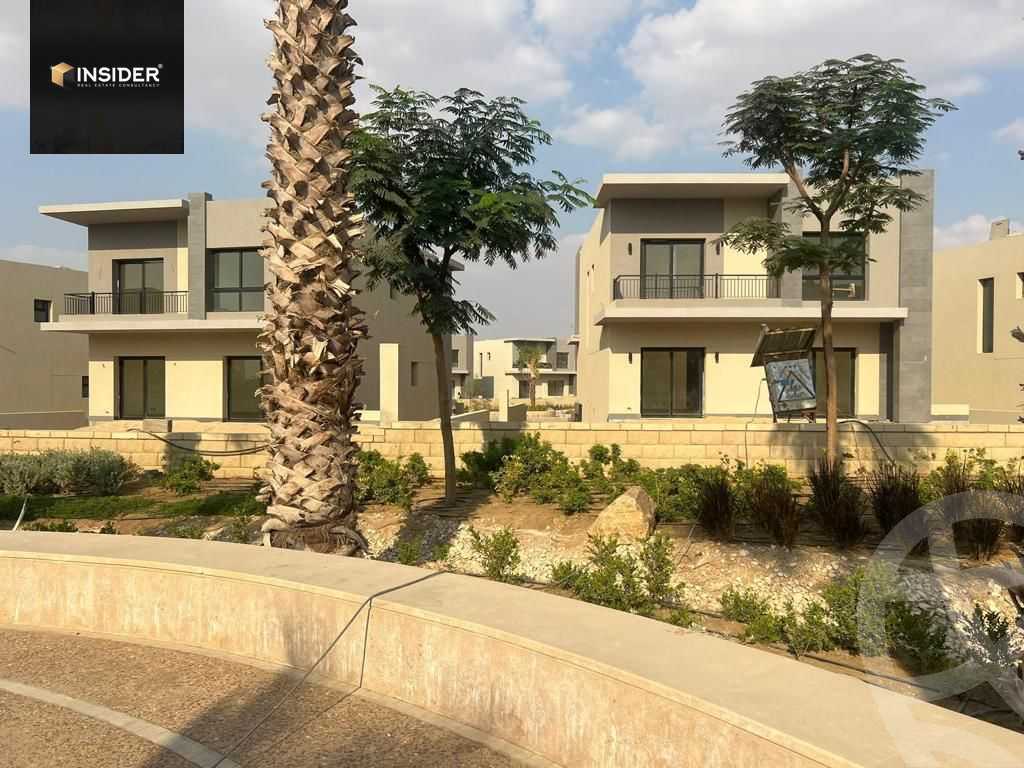 https://aqarmap.com.eg/en/listing/5397035-for-sale-cairo-new-cairo-compounds-swan-lake-the-scarlet-swan-lake-residence