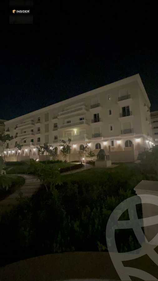 https://aqarmap.com.eg/en/listing/5397075-for-sale-cairo-new-cairo-compounds-hyde-park-centre-ville-hyde-park
