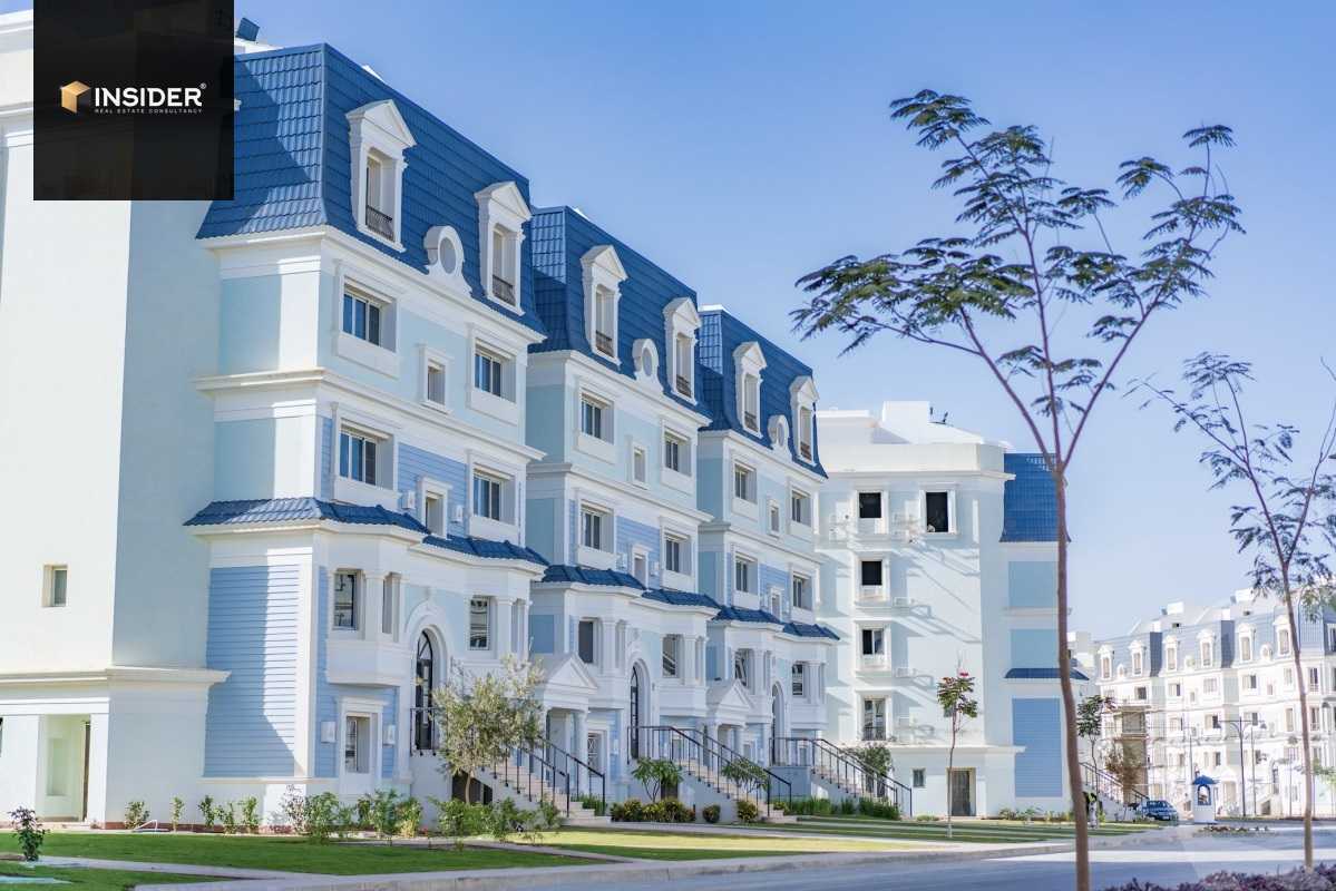 https://aqarmap.com.eg/en/listing/5408275-for-sale-cairo-new-cairo-compounds-mountain-view-hyde-park