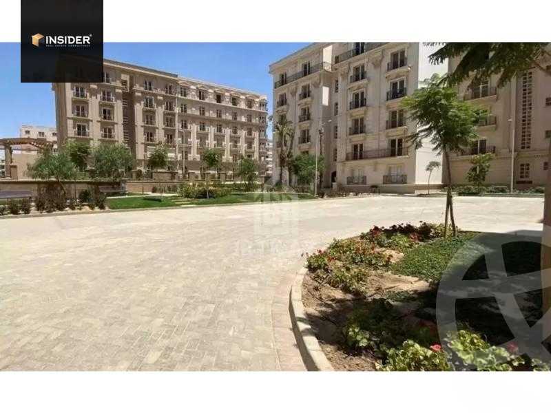 https://aqarmap.com.eg/en/listing/5415891-for-sale-cairo-new-cairo-compounds-hyde-park
