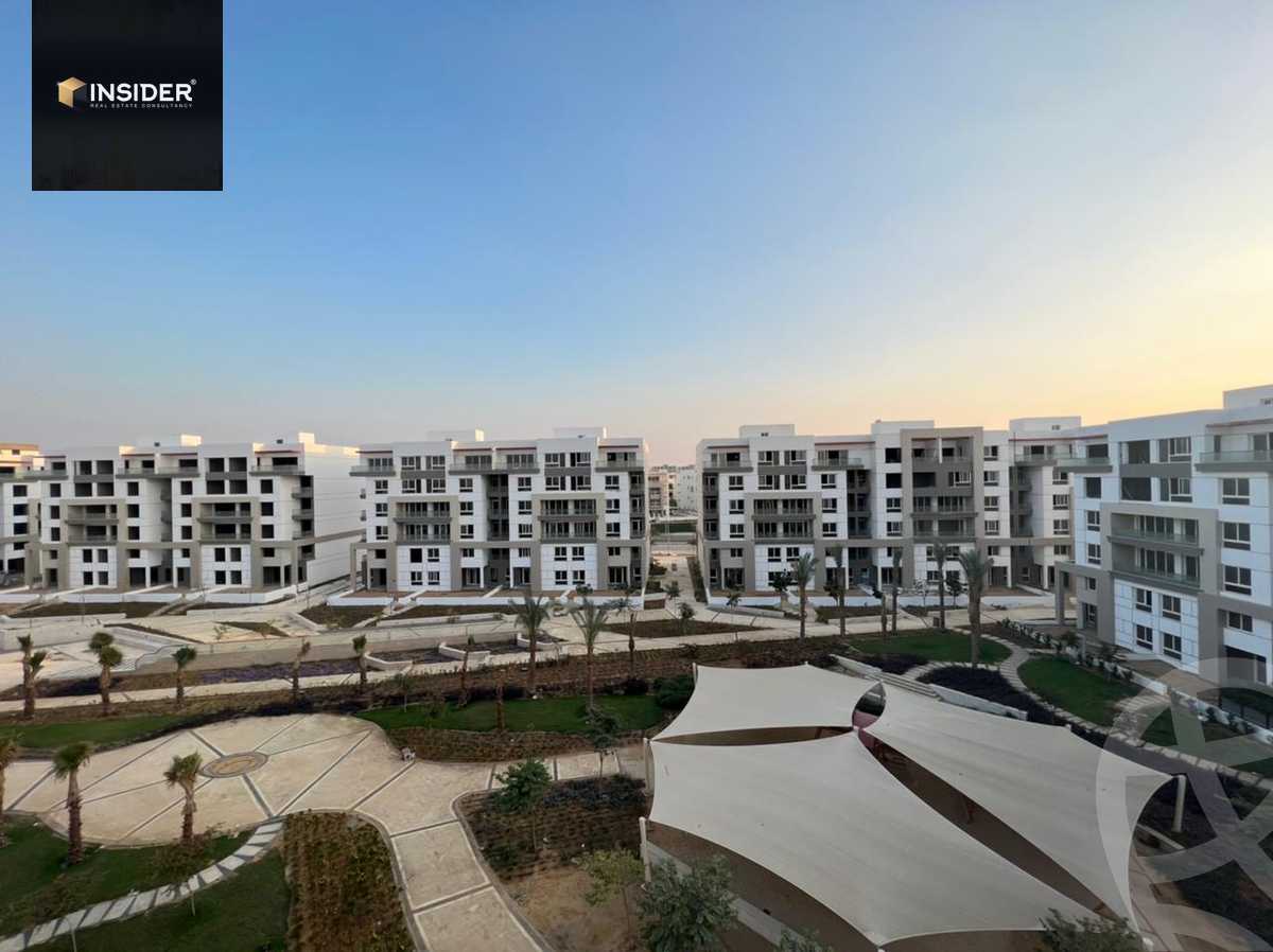 https://aqarmap.com.eg/en/listing/5421623-for-sale-cairo-new-cairo-compounds-hyde-park-hpr-hyde-park