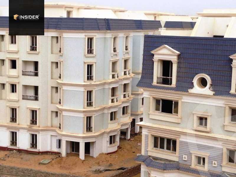 https://aqarmap.com.eg/en/listing/5640888-for-sale-cairo-new-cairo-compounds-mountain-view-hyde-park