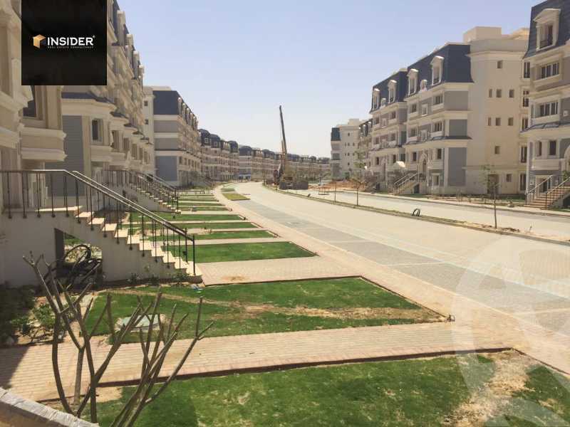 https://aqarmap.com.eg/en/listing/5640888-for-sale-cairo-new-cairo-compounds-mountain-view-hyde-park