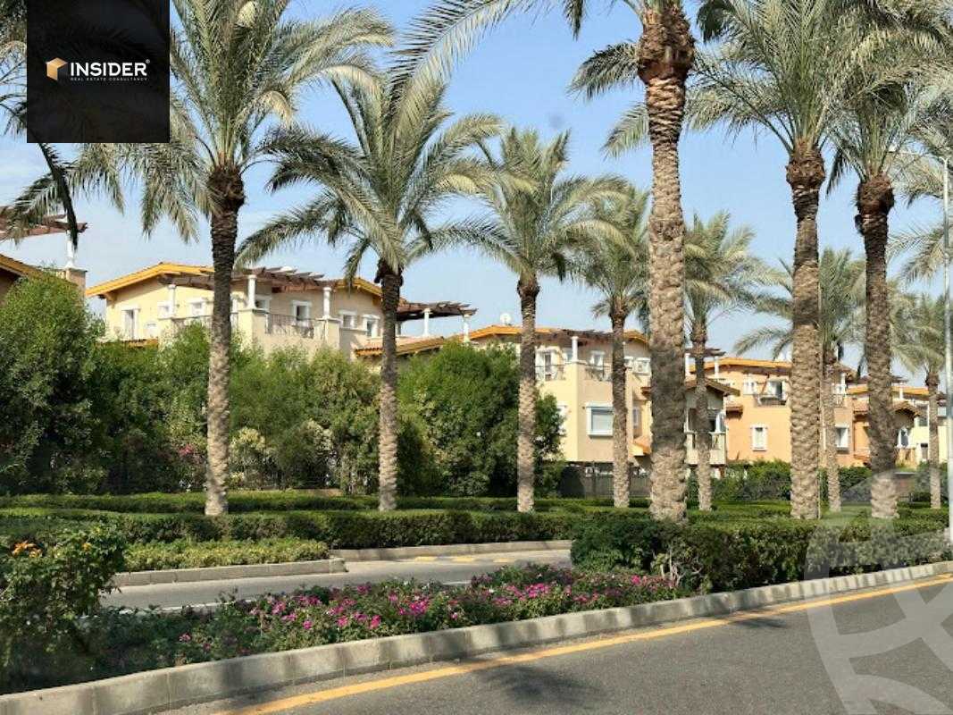 https://aqarmap.com.eg/en/listing/5664416-for-sale-cairo-new-cairo-compounds-hyde-park