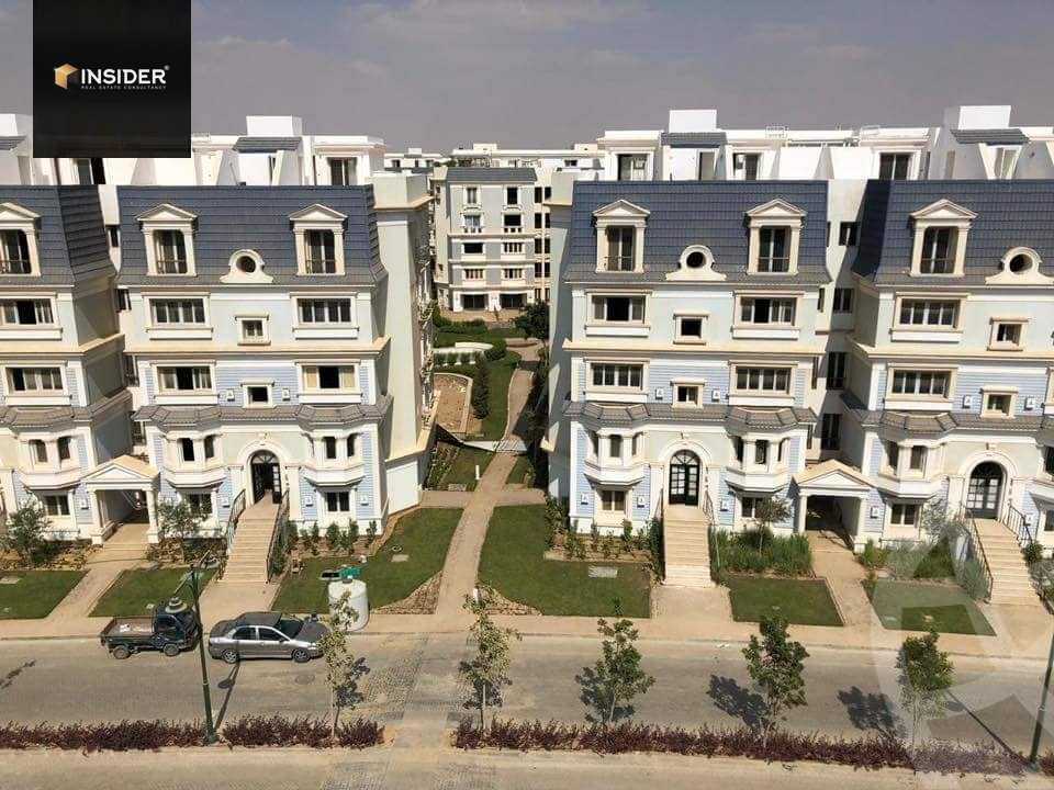 https://aqarmap.com.eg/en/listing/5696014-for-sale-cairo-new-cairo-compounds-mountain-view-hyde-park