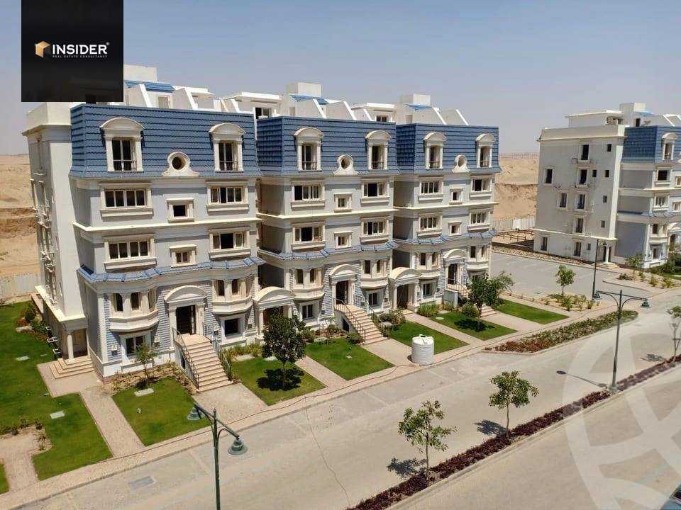 https://aqarmap.com.eg/en/listing/5696014-for-sale-cairo-new-cairo-compounds-mountain-view-hyde-park