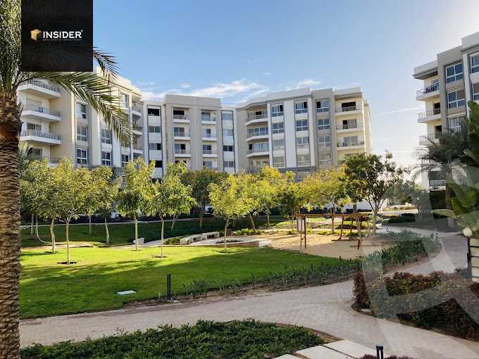 https://aqarmap.com.eg/ar/listing/5731114-for-sale-cairo-new-cairo-compounds-garden-residence-hyde-park