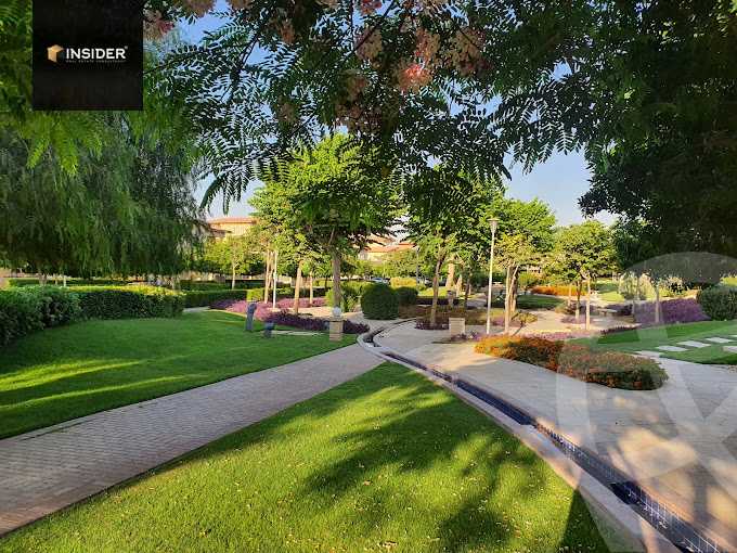 https://aqarmap.com.eg/ar/listing/5731114-for-sale-cairo-new-cairo-compounds-garden-residence-hyde-park