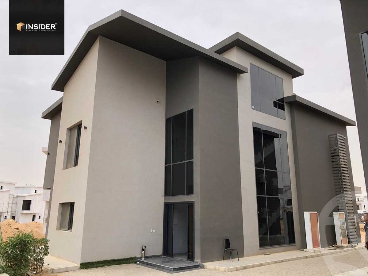 https://aqarmap.com.eg/en/listing/5810847-for-sale-cairo-new-cairo-compounds-kmbwnd-kryk-twn-il-cazar