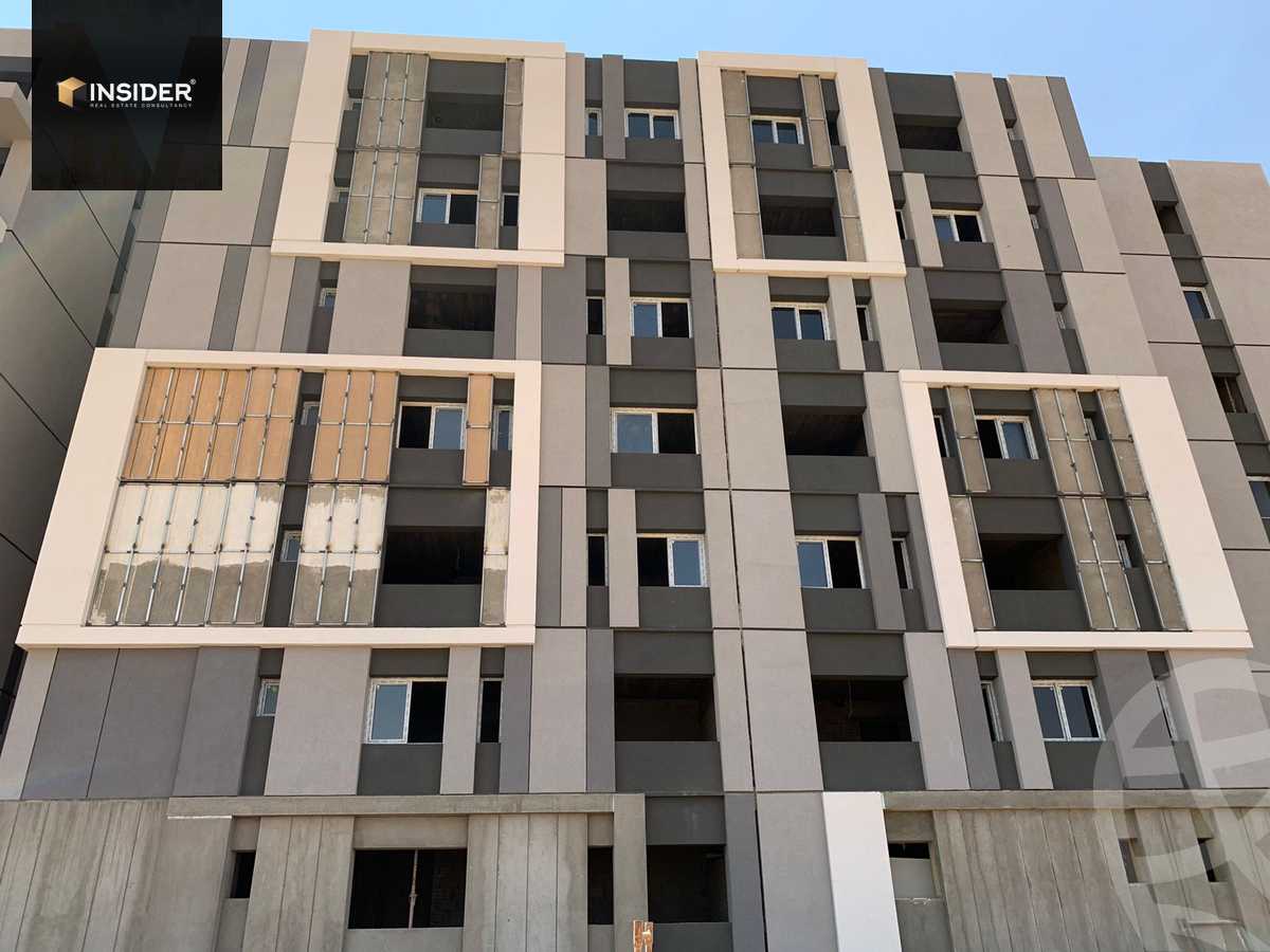 https://aqarmap.com.eg/ar/listing/5834616-for-sale-cairo-new-cairo-lmstqbl-syty-compounds-hap-town