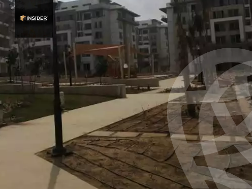 https://aqarmap.com.eg/ar/listing/5815099-for-sale-cairo-new-cairo-compounds-hyde-park-park-corner-hyde-park
