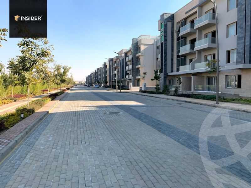 https://aqarmap.com.eg/en/listing/5859832-for-sale-cairo-new-cairo-compounds-galleria-moon-valley