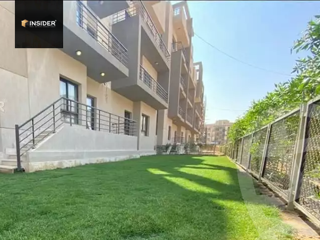 https://aqarmap.com.eg/en/listing/5860631-for-sale-cairo-new-cairo-compounds-fifth-square