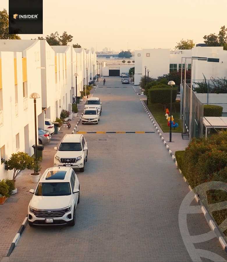 https://aqarmap.com.eg/ar/listing/5958459-for-sale-cairo-new-cairo-compounds-ljzy-fyrst-mwl
